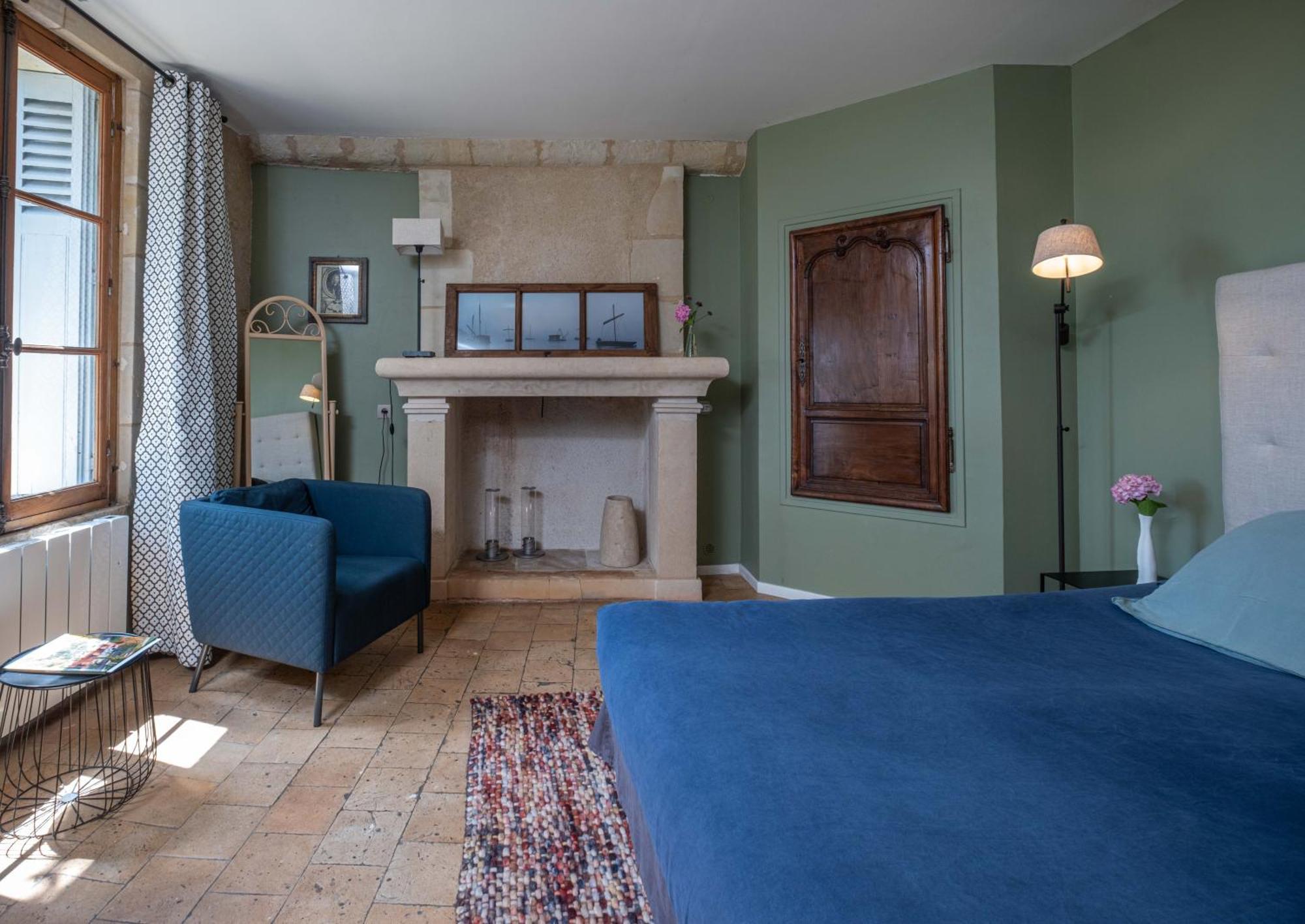 Chateau De 3* Nazelles-Negron